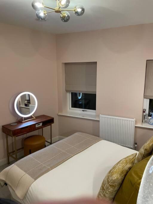 Апартаменти The Flat On Humber Street Кінгстон-апон-Галл Екстер'єр фото